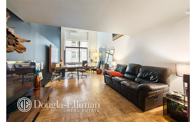 Rented by Douglas Elliman | media 14