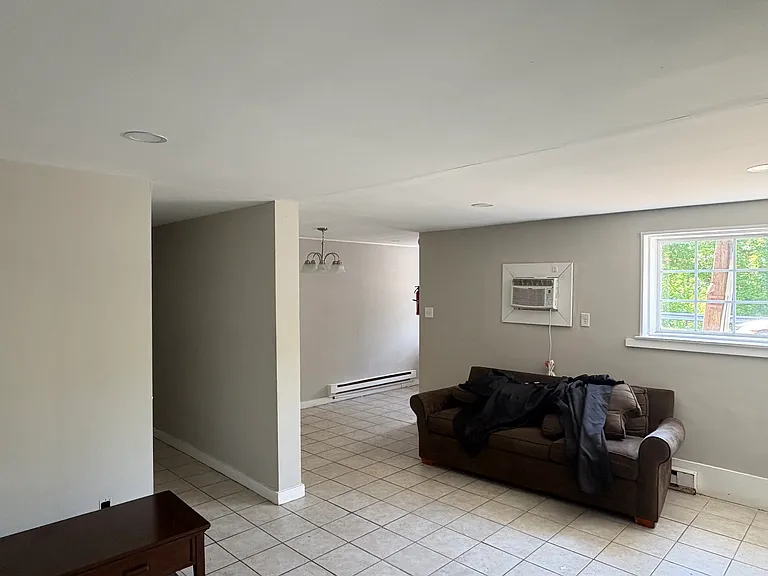 206 Manatawny St #A4 — Photo 5