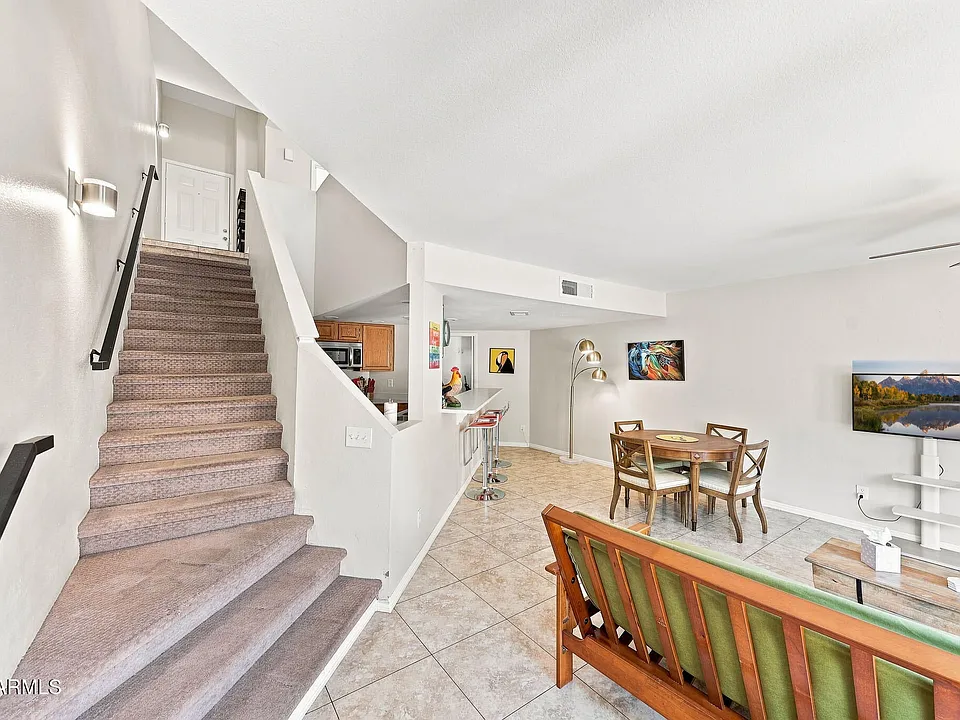 3228 W Glendale Ave #163