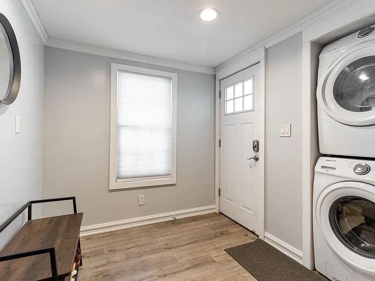 115 E Bishop St #1 — Photo 2