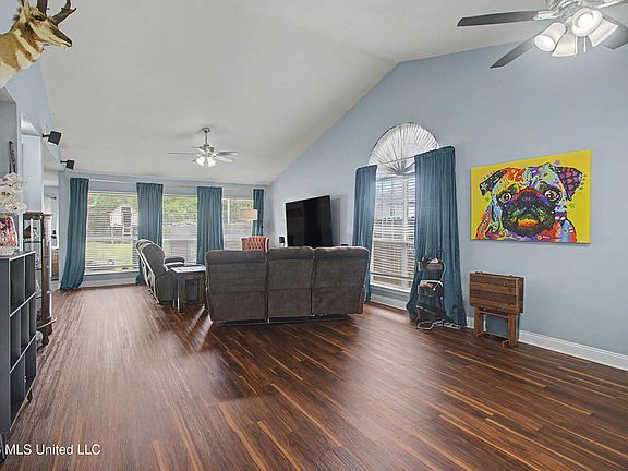 3rd image of 11284 Cypress Bayou Dr