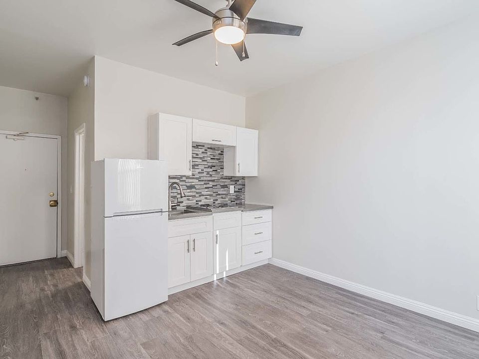 Regina kitchen
