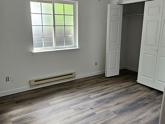 5th image of 703 Sanders Rd #1