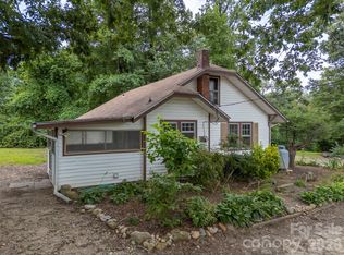 375 E King St, East Flat Rock, NC 28726