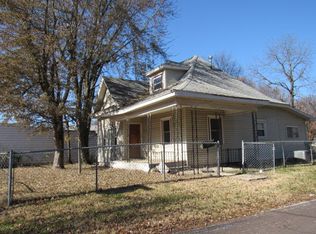 1701 W Chestnut St, Springfield, MO 65802