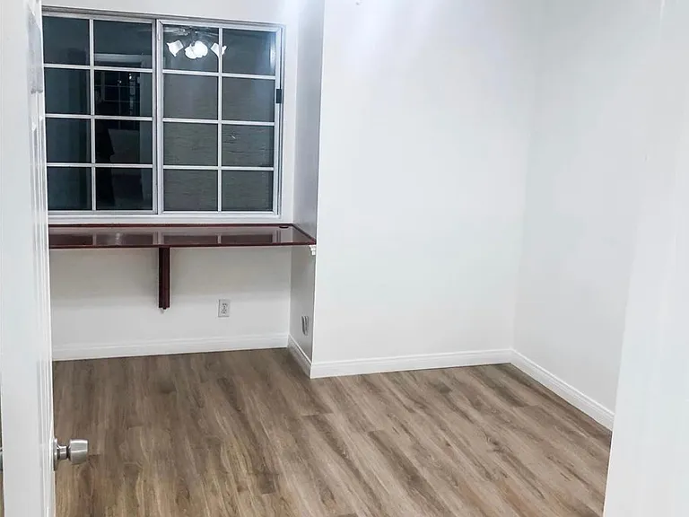 7451 Skyline Dr — Photo 11