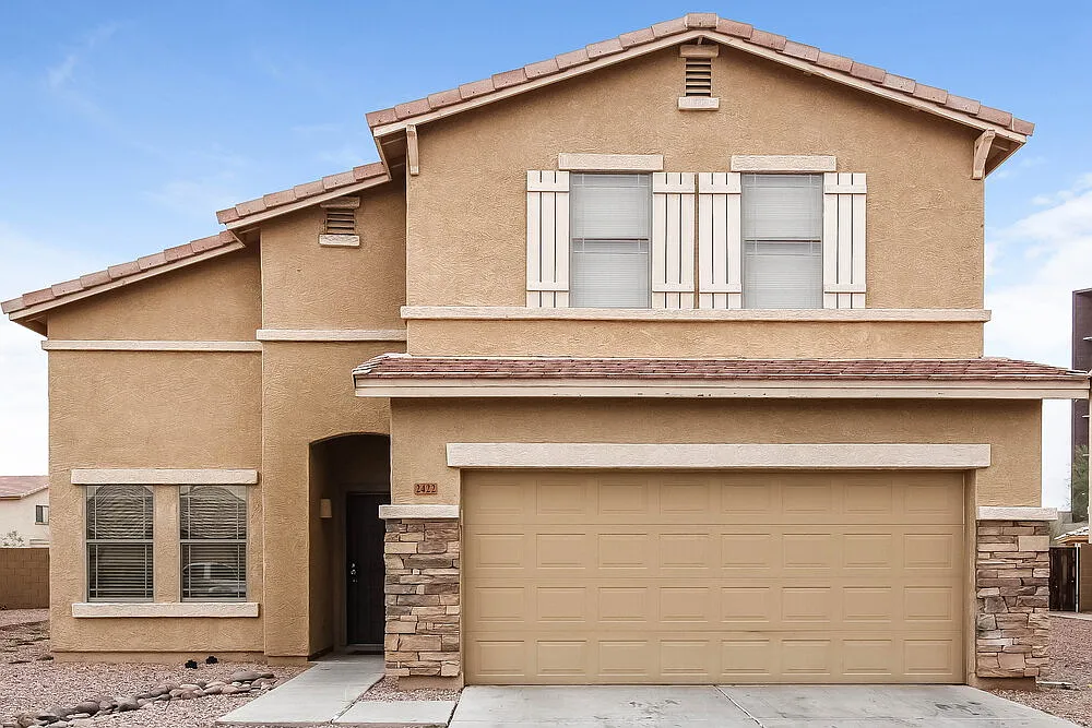 4 bed, 2.5 bath, 2887 sqft, $2,605 — Photo 1