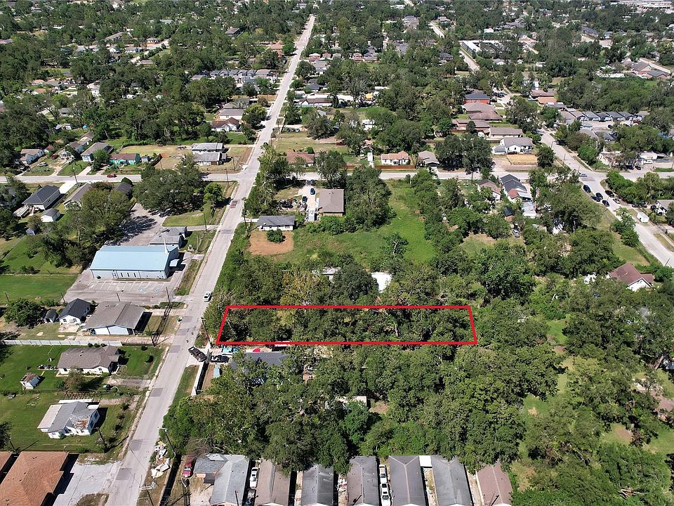 1st image of 3914 Wipprecht St