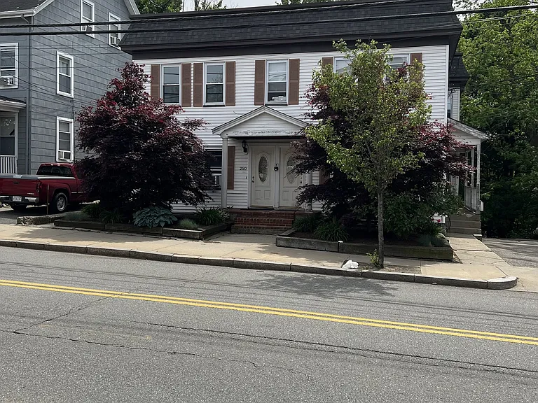 250 River St #1 — Photo 9