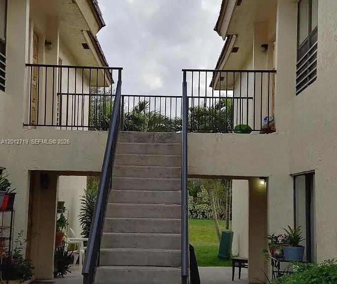11128 Royal Palm Blvd #8-10 — Photo 1