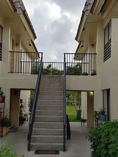 11128 Royal Palm Blvd #8-10 Photo 1