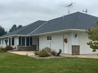 303 Circle View Dr, Dassel, MN 55325