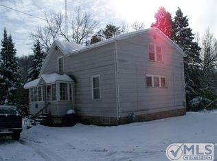 1612 Putnam St, Wakefield, MI 49968