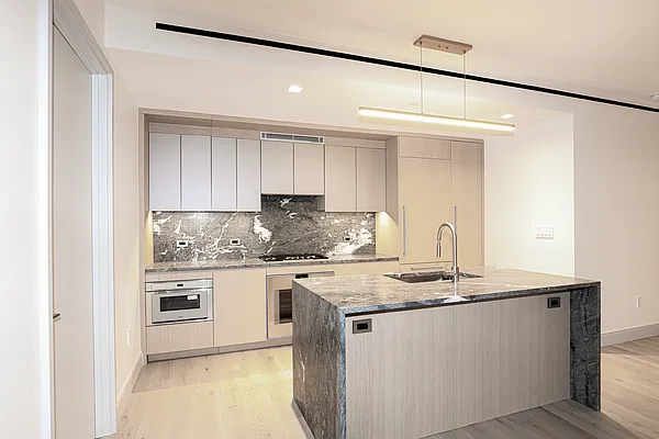 Rented by MaxInvest Real Estate, Inc. | media 23