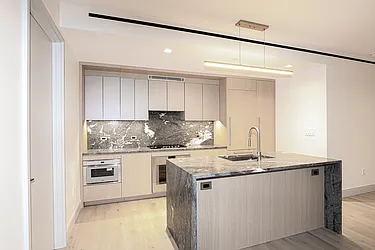 Rented by MaxInvest Real Estate, Inc.