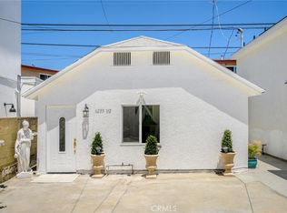 6235 Banner Ave #1/2, Los Angeles, CA 90038