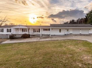 228 Midway St, Saltville, VA 24370