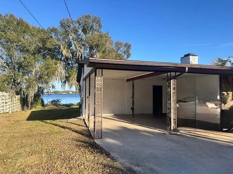734 Memorial Dr — Photo 51