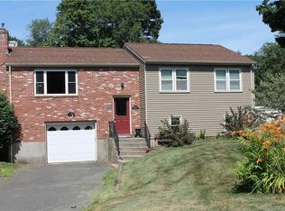 1262 Barnes Rd, Wallingford, CT 06492