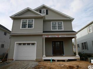 18 Allen St, Fair Haven, NJ 07704