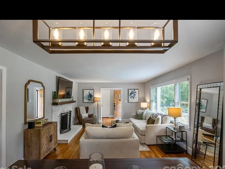4326 Castleton Rd — Photo 21