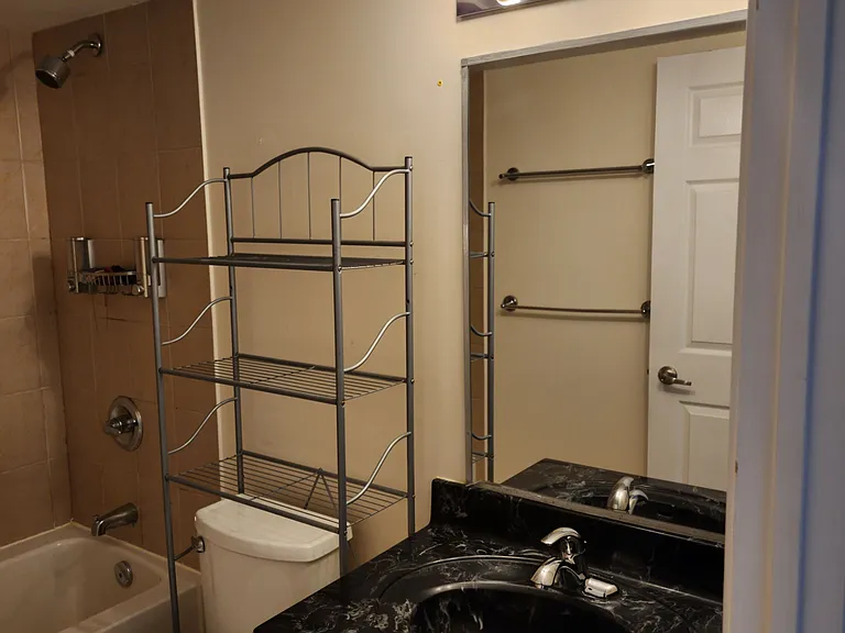 18 Valley Woods Rd #815 — Photo 12
