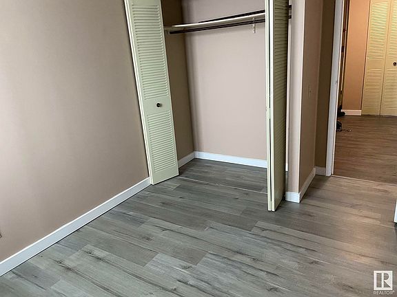 4th image of 10145 109th St NW #1110