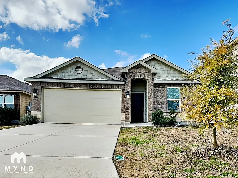 9421 Apple Ridge Ln — Photo 1
