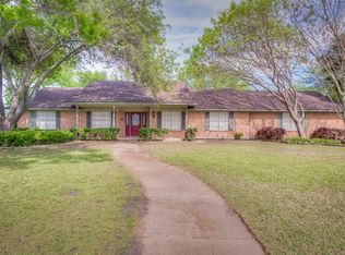 116 Royal Park Ln, Waxahachie, TX 75165