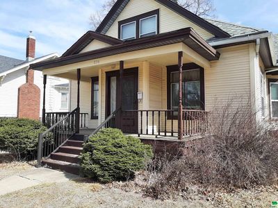 834 Central Ave SE, Le Mars, IA, 51031
