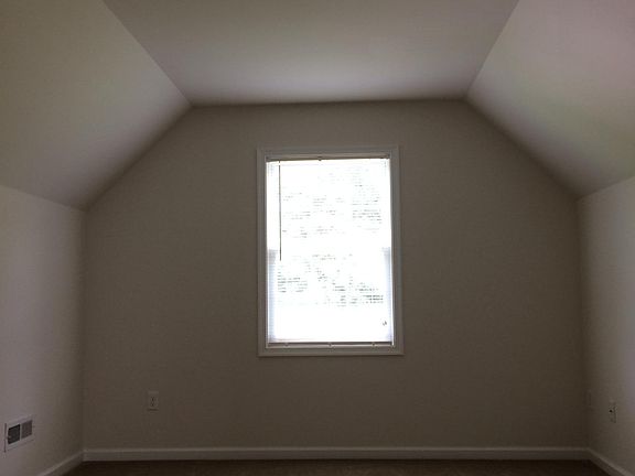 2nd image of 204 Susquehanna Trl