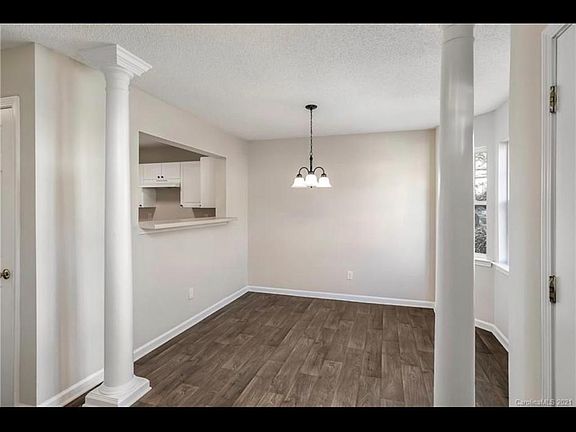 2nd image of 3611 Melrose Cottage Dr