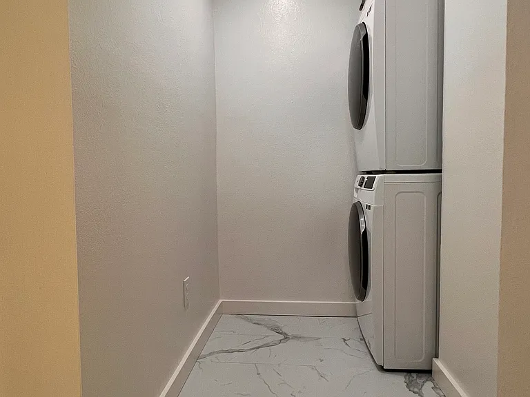 5995 W Hampden Ave — Photo 12