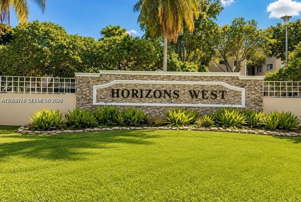 Horizons West Condo #8 — Photo 1
