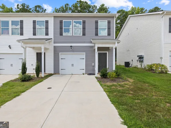 271 Oakwood Dr, Milledgeville, GA 31061