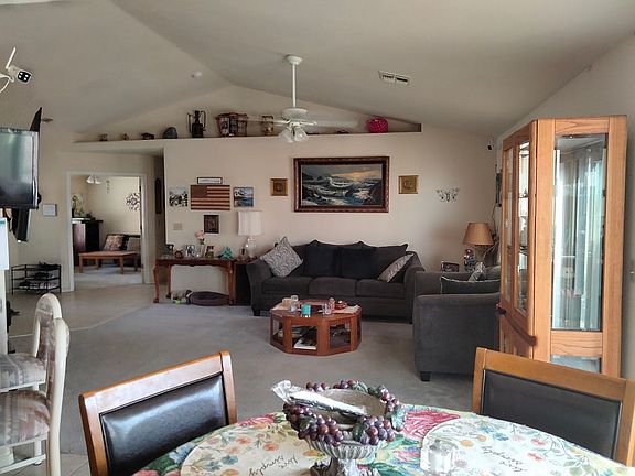 5th image of 2094 E Sundance Dr