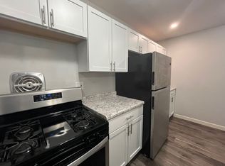 2545 N Cramer St #106, Milwaukee, WI 53211