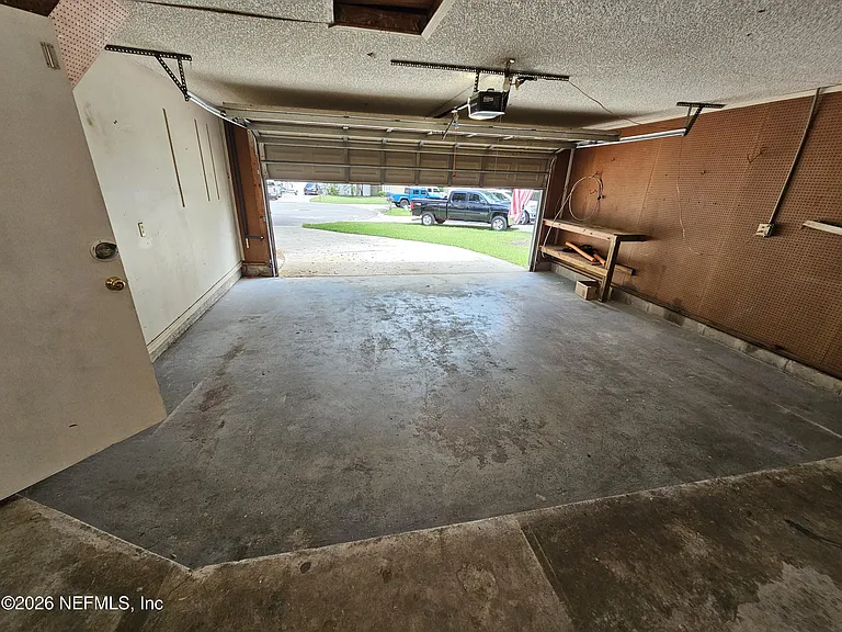 8176 Kilwinning Ln — Photo 17