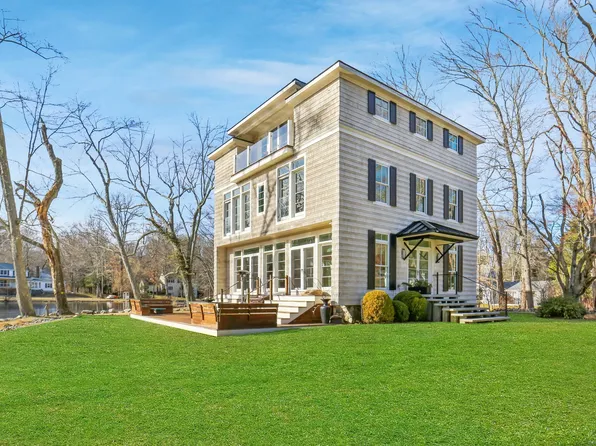 47 Woodside Ave, Westport, CT 06880