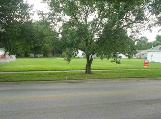 2228 Maple Ave, Terre Haute, IN 47804