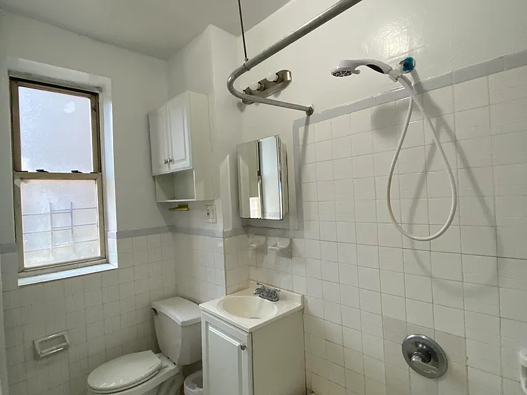 215 W 116th St #2F — Photo 8