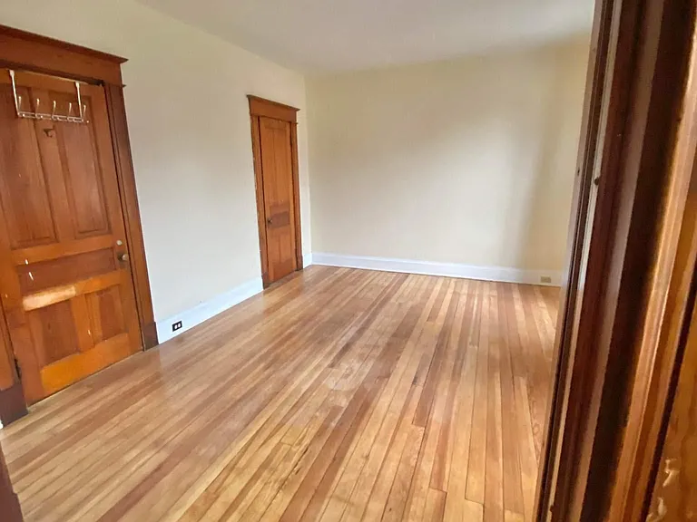 201 Sterrett Ave #2 — Photo 31