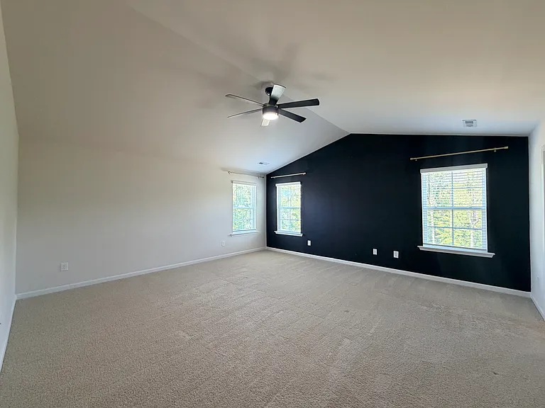 1121 Tilburn Ter — Photo 46
