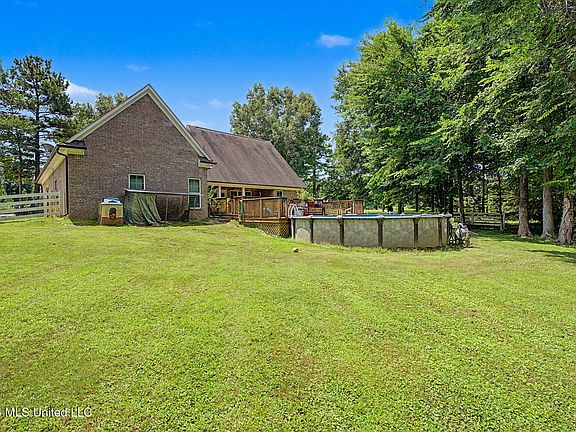 3rd image of 11184 Mosby Ln
