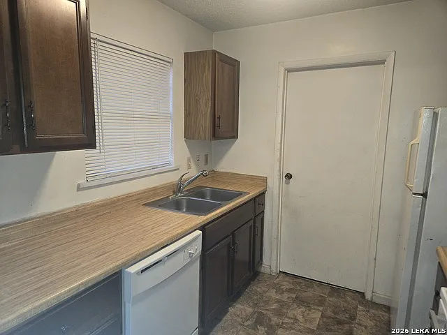 320 Station St #101 — Photo 11
