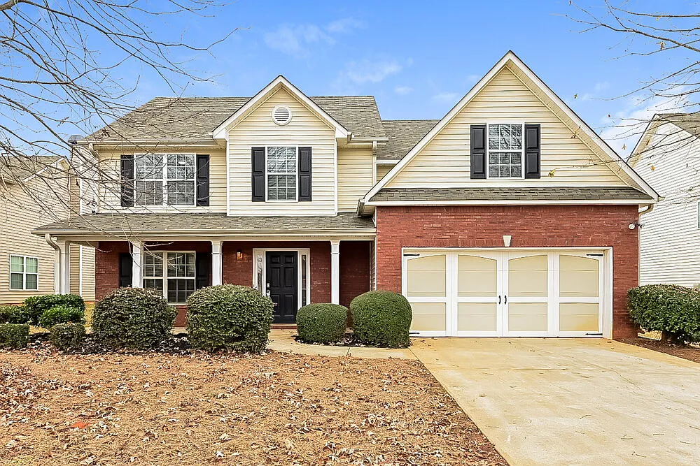 4 bed, 2.5 bath, 2862 sqft, $3,340 — Photo 1