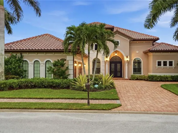 6590 Costa Cir, Naples, FL 34113
