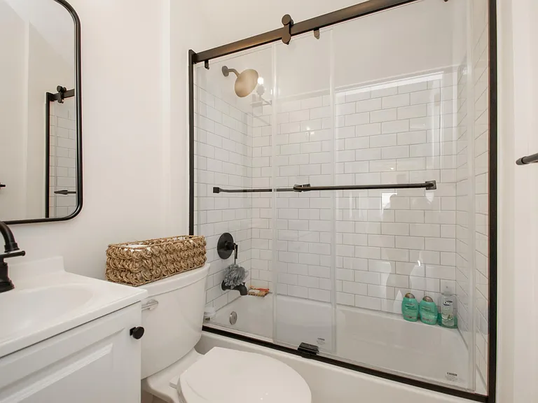 33 Slocum St — Photo 21