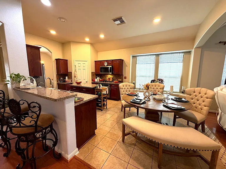 5811 Deleon Trail Dr — Photo 8