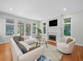 1323 The Cres, Vancouver, BC